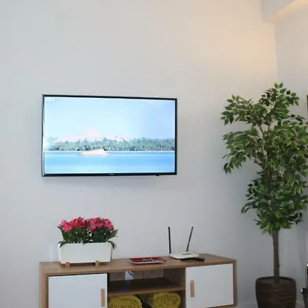 Apartamento Com Patio Aveiro Exterior photo