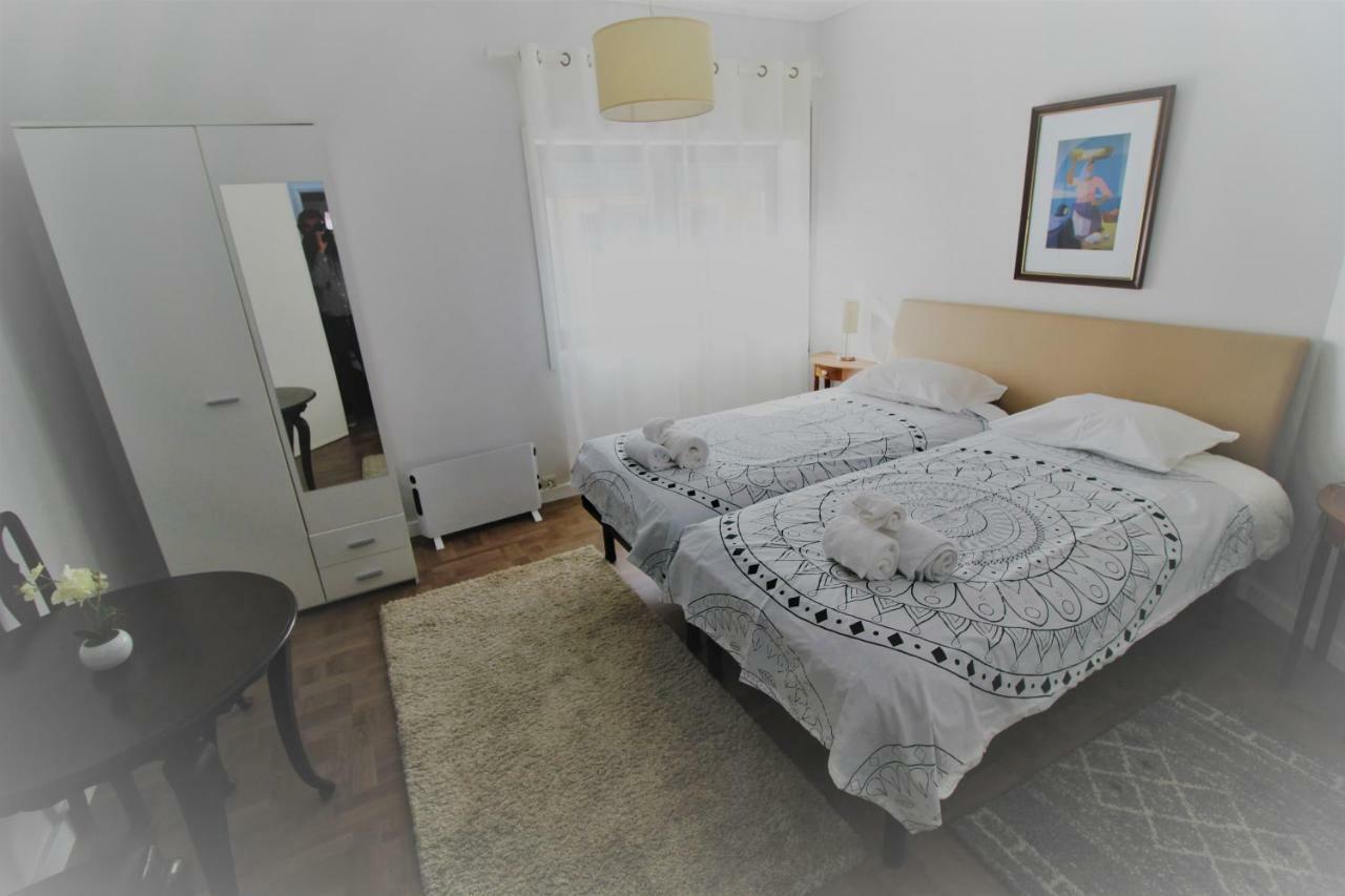 Com Patio Apartment